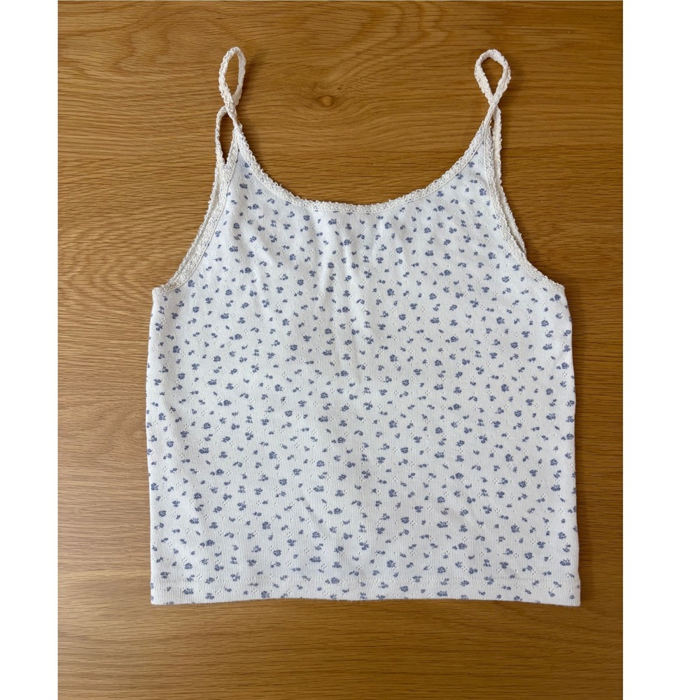 Brandy Melville Blue Floral Pointelle Lace Trim Cami Tank Top Cream One Size - Picture 2 of 8